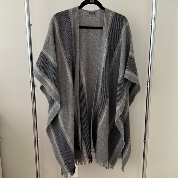 Club Monaco gray wrap - Picture 1 of 2